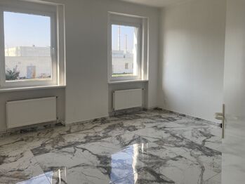 Pronájem nájemního domu 350 m², Chomutov