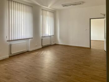 Pronájem nájemního domu 350 m², Chomutov