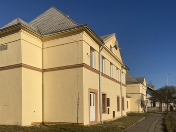 Pronájem domu 350 m², Chomutov