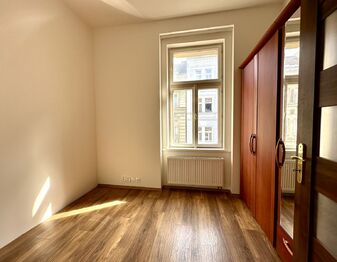 Prodej bytu 3+kk v osobním vlastnictví 66 m², Praha 3 - Žižkov