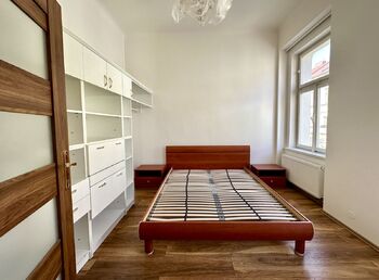 Prodej bytu 3+kk v osobním vlastnictví 66 m², Praha 3 - Žižkov