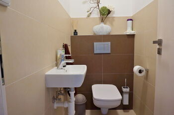 Samostatné WC - Pronájem domu 70 m², Nemojany