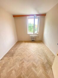 Pronájem bytu 2+1 v osobním vlastnictví 61 m², Cheb