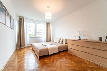 Prodej domu 193 m², Praha 6 - Dejvice