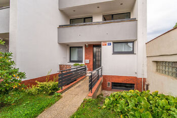 Prodej domu 193 m², Praha 6 - Dejvice