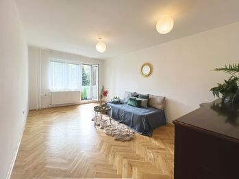 Prodej bytu 3+1 v osobním vlastnictví 72 m², Praha 10 - Záběhlice