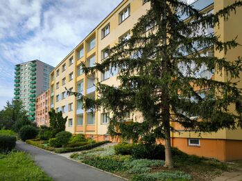 Prodej bytu 3+1 v osobním vlastnictví 72 m², Praha 10 - Záběhlice