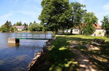 Prodej obchodních prostor 440 m², Květnice