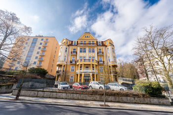 Pronájem bytu 2+1 v osobním vlastnictví 100 m², Karlovy Vary