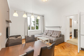 Pronájem bytu 2+kk v osobním vlastnictví 51 m², Praha 9 - Kbely