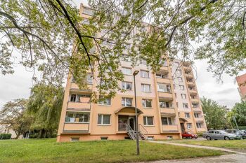 Prodej bytu 2+1 v osobním vlastnictví 55 m², Lovosice