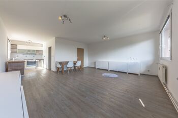 Prodej bytu 3+kk v osobním vlastnictví 83 m², Měšice