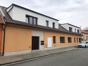 Pronájem bytu 2+kk v osobním vlastnictví 47 m², Hradec Králové