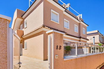 Prodej bytu 3+kk v osobním vlastnictví 53 m², Cabo Roig