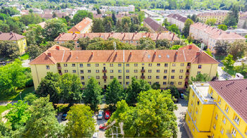 Prodej bytu 3+1, 80 m2, Artura Krause, Pardubice-Zelené Předměstí - Prodej bytu 3+1 v osobním vlastnictví 71 m², Pardubice