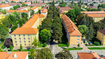 Prodej bytu 3+1, 80 m2, Artura Krause, Pardubice-Zelené Předměstí - Prodej bytu 3+1 v osobním vlastnictví 71 m², Pardubice