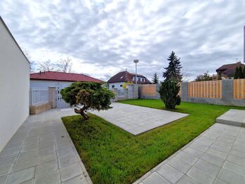 Prodej domu 180 m², Roztoky