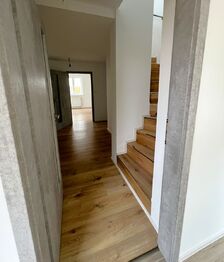 Prodej domu 180 m², Roztoky