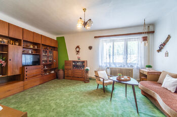 Prodej domu 176 m², Rostoklaty