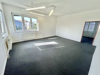 Kancelář č. 6. Velikost 24,3 m2. - Pronájem kancelářských prostor 57 m², Písek