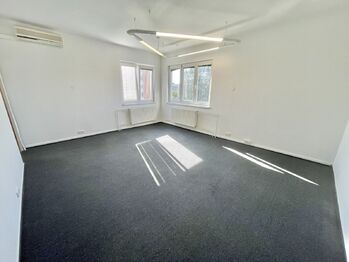 Kancelář č. 6. Velikost 24,3 m2. - Pronájem kancelářských prostor 57 m², Písek