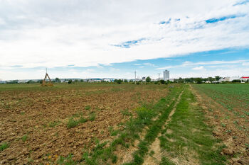 Prodej pozemku 5538 m², Brno