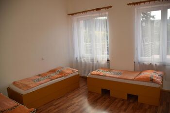 Prodej hotelu 2856 m², Hodonín