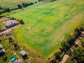 Prodej pozemku 1092 m², Jedomělice