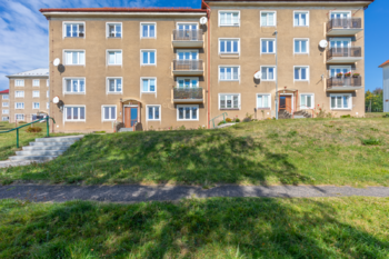 Pronájem bytu 1+1 v osobním vlastnictví 33 m², Meziboří