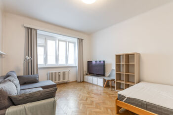 Pronájem bytu 2+1 v osobním vlastnictví 56 m², Praha 4 - Záběhlice