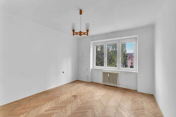 Prodej bytu 2+1 v osobním vlastnictví 56 m², Hradec Králové