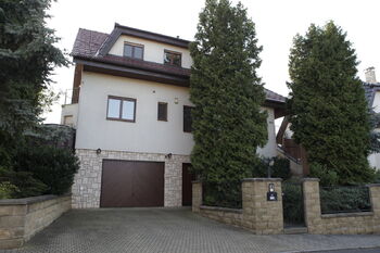 Pronájem domu 132 m², Říčany