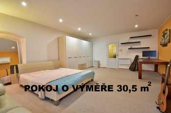 Pronájem bytu 1+kk v osobním vlastnictví 47 m², Hradec Králové