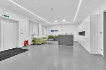 Prodej kancelářských prostor 492 m², Praha 5 - Lahovice