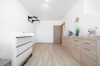 Prodej bytu 3+kk v osobním vlastnictví 81 m², Polerady