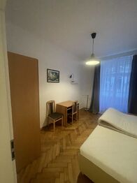 Pronájem bytu 2+kk v družstevním vlastnictví 35 m², Praha 2 - Vinohrady