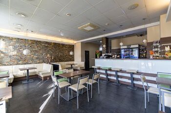 Pronájem restaurace 73 m², Břeclav