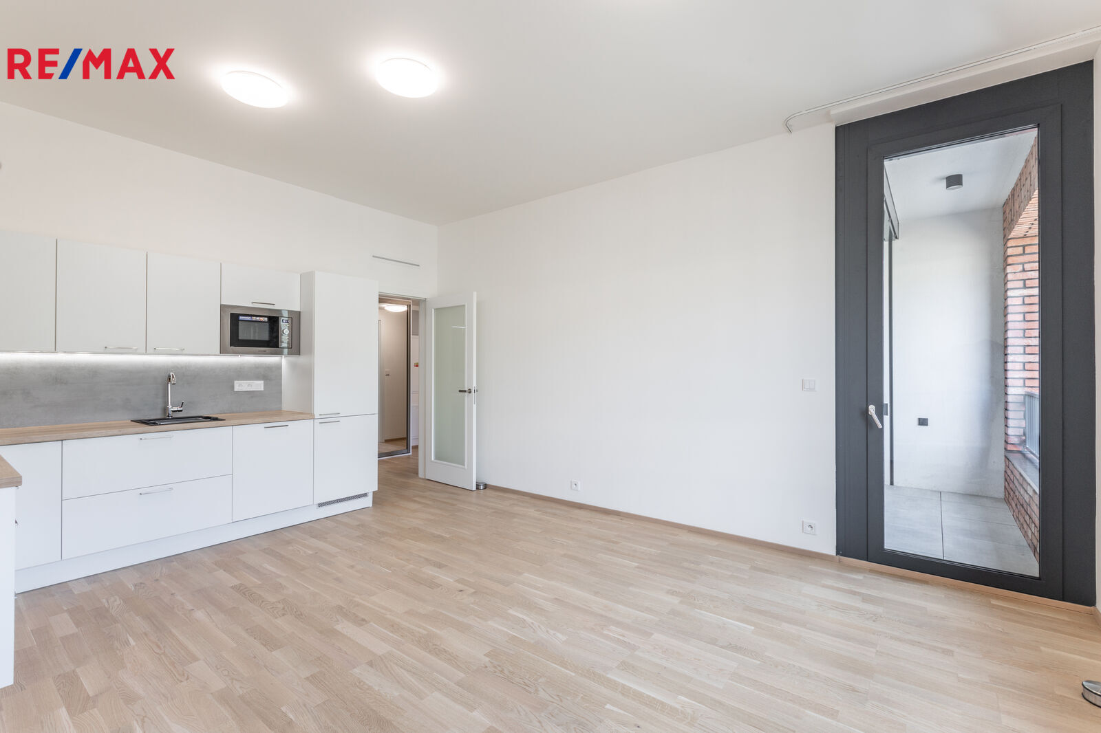 Pronájem bytu 2+kk v osobním vlastnictví 48 m², Praha 5 - Smíchov