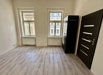 Prodej bytu 2+kk v osobním vlastnictví 44 m², Praha 3 - Žižkov