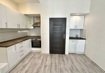 Prodej bytu 2+kk v osobním vlastnictví 44 m², Praha 3 - Žižkov