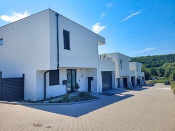 Prodej domu 235 m², Moravany