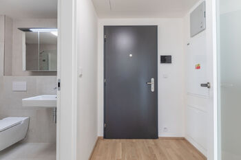 Pronájem bytu 1+kk v osobním vlastnictví 32 m², Praha 5 - Smíchov