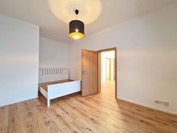 Pronájem bytu 2+kk v osobním vlastnictví 38 m², Praha 4 - Krč