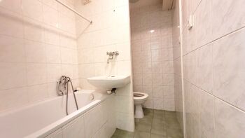 Prodej bytu 1+kk v osobním vlastnictví 23 m², Louny