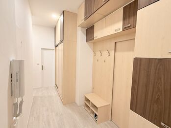 Pronájem bytu 3+kk v osobním vlastnictví 130 m², Praha 4 - Michle