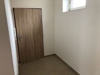 Pronájem bytu 1+kk v osobním vlastnictví 35 m², Chlumec nad Cidlinou