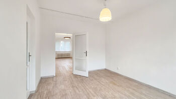 Pronájem bytu 2+1 v družstevním vlastnictví 55 m², Praha 10 - Strašnice