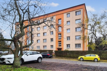 Pronájem bytu 2+1 v družstevním vlastnictví 55 m², Praha 10 - Strašnice