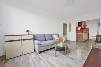 Pronájem bytu 2+kk v osobním vlastnictví 43 m², Praha 4 - Chodov