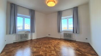 Pronájem bytu 2+1 v osobním vlastnictví 73 m², Praha 3 - Žižkov